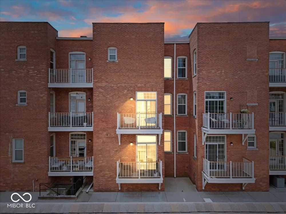 404 E New York Street #304 Indianapolis, IN 46202