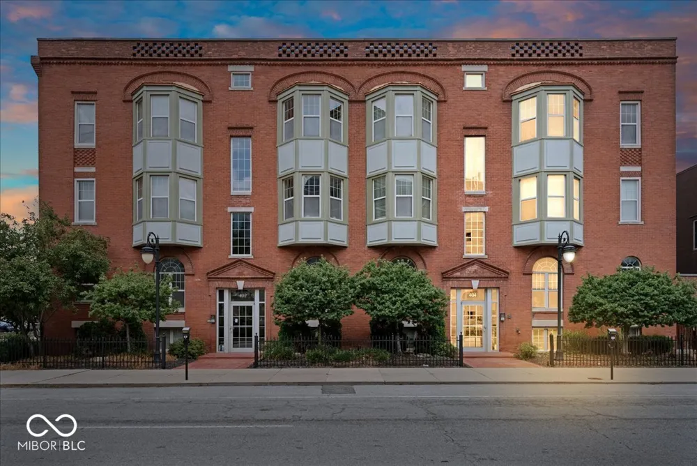 404 E New York Street #304 Indianapolis, IN 46202