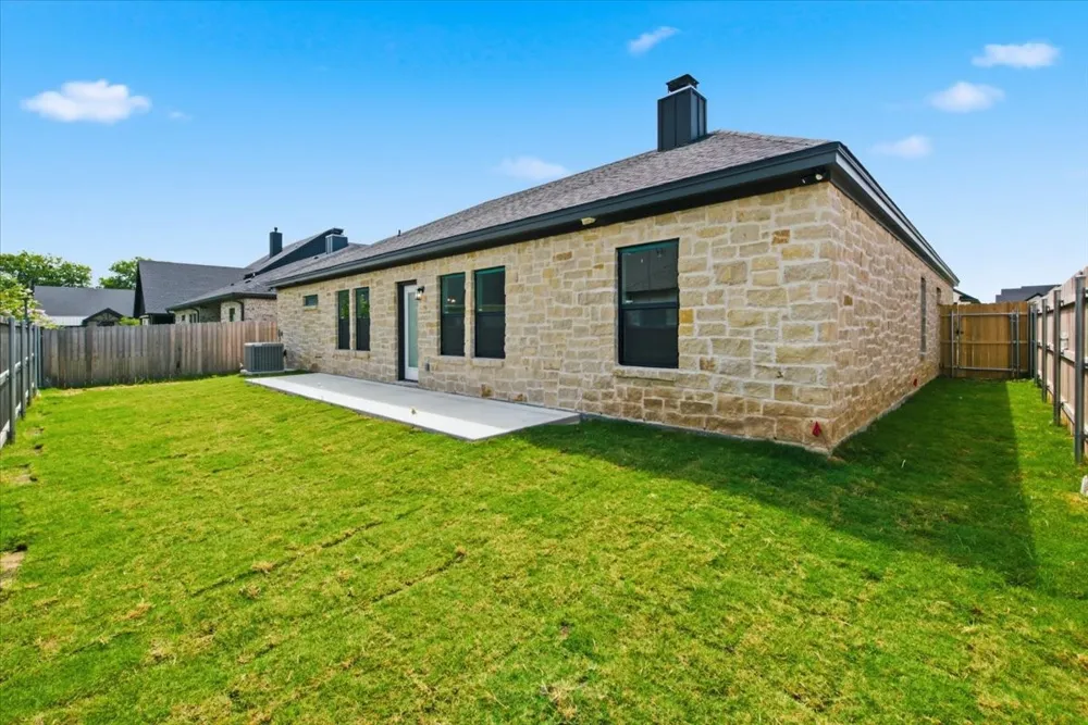 13015 Rainier Drive Woodway, TX 76712