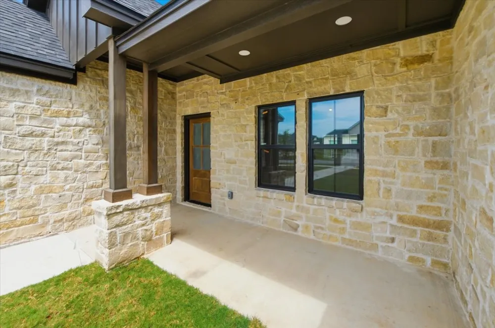 13015 Rainier Drive Woodway, TX 76712