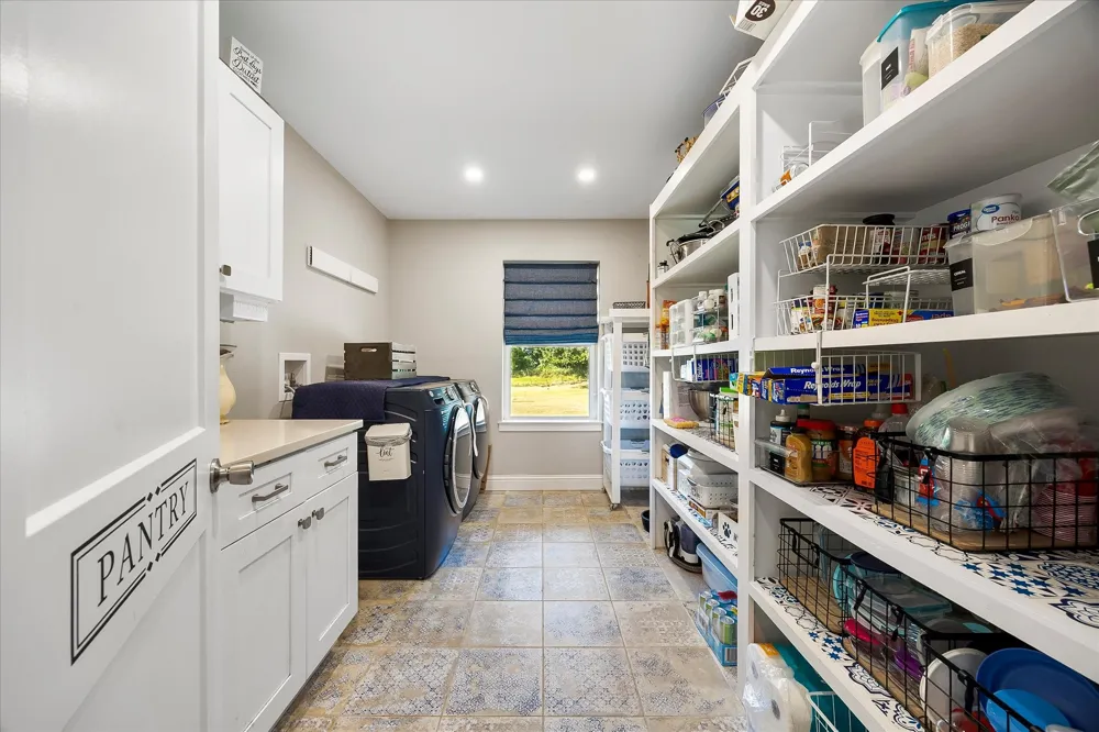 5848 County Road 283 Kaufman, TX 75142