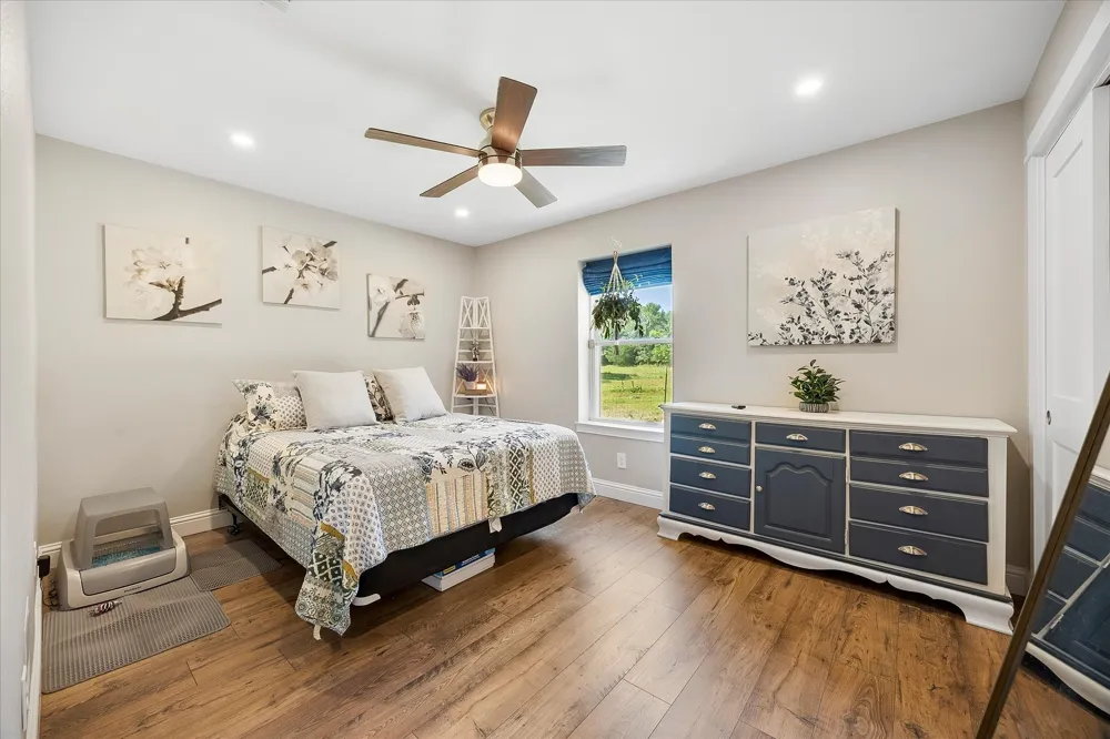 5848 County Road 283 Kaufman, TX 75142
