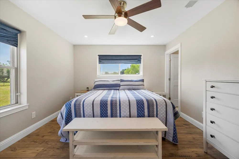 5848 County Road 283 Kaufman, TX 75142