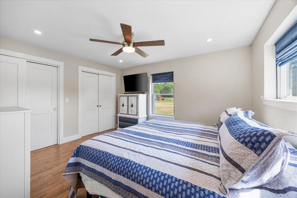 5848 County Road 283 Kaufman, TX 75142
