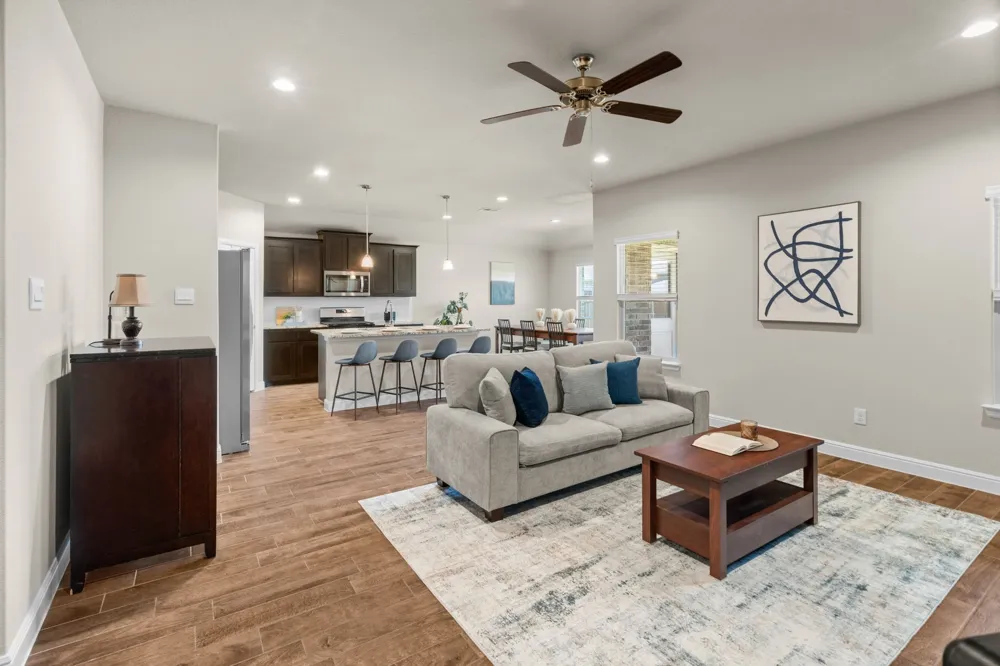 1338 Rolling Meadows Drive Cedar Hill, TX 75104