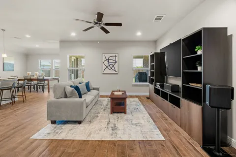 1338 Rolling Meadows Drive