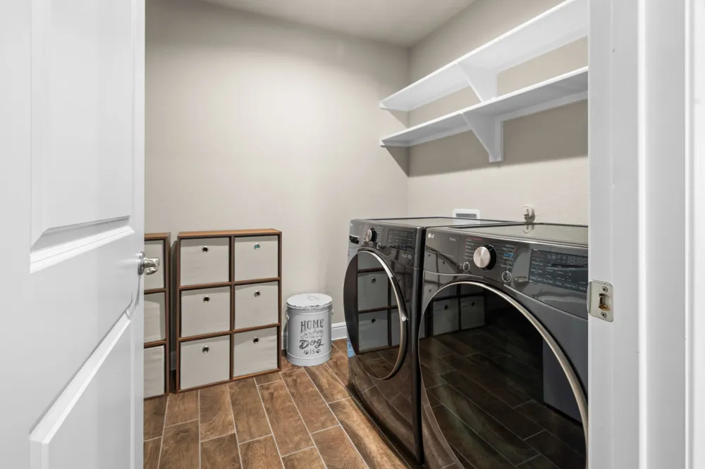 1338 Rolling Meadows Drive Cedar Hill, TX 75104