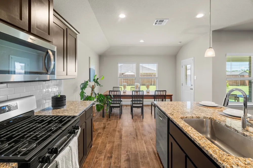 1338 Rolling Meadows Drive Cedar Hill, TX 75104