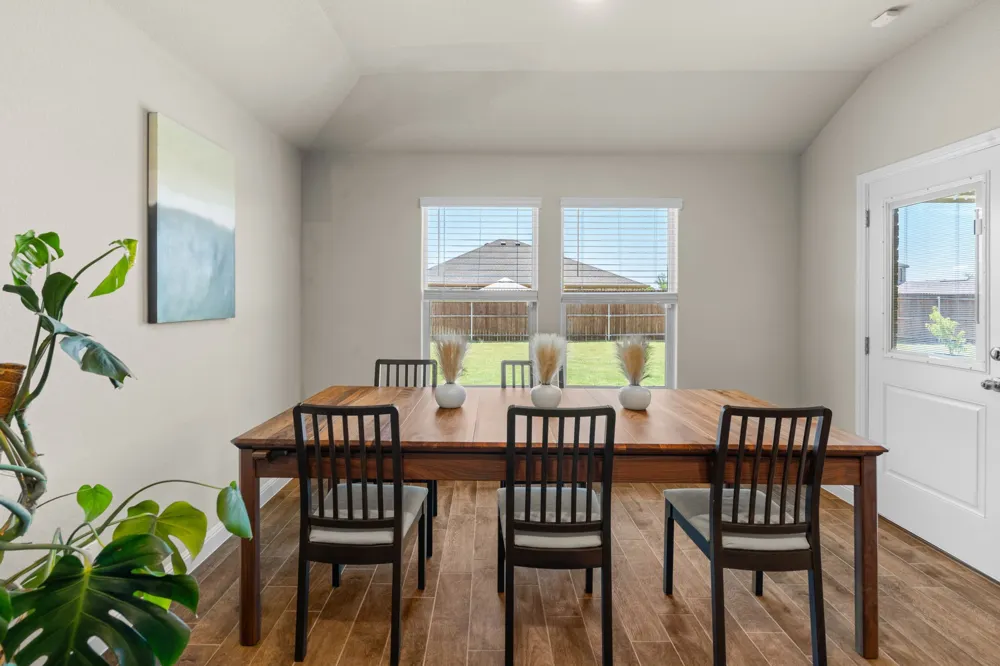 1338 Rolling Meadows Drive Cedar Hill, TX 75104