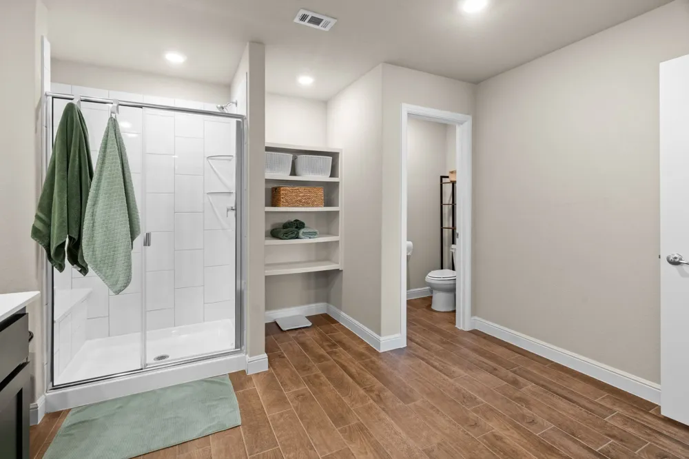 1338 Rolling Meadows Drive Cedar Hill, TX 75104
