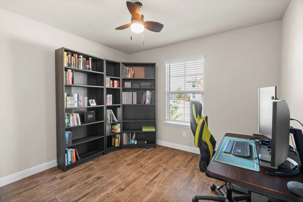 1338 Rolling Meadows Drive Cedar Hill, TX 75104