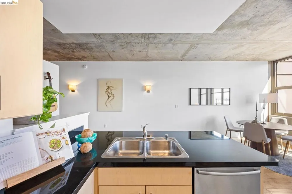 311 2Nd St #714 Oakland, CA 94607