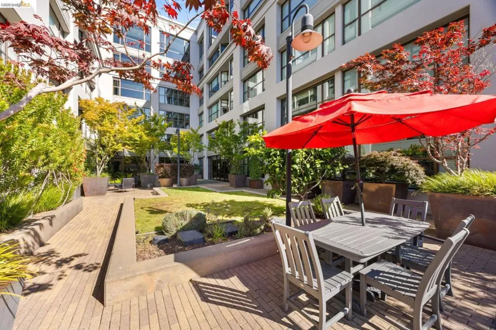 311 2Nd St #714 Oakland, CA 94607