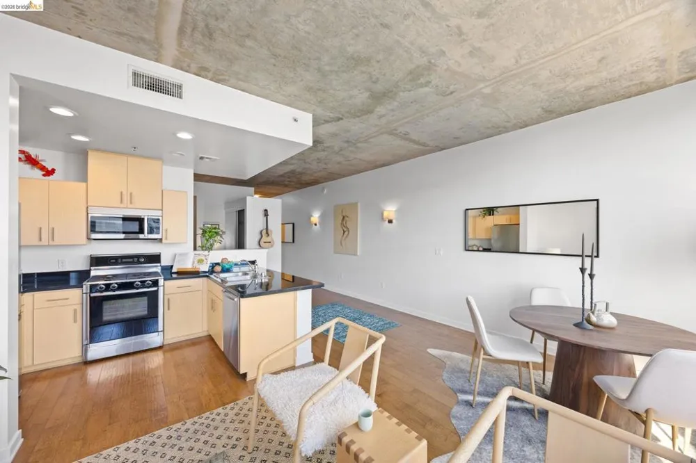 311 2Nd St #714 Oakland, CA 94607