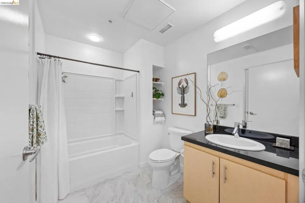 311 2Nd St #714 Oakland, CA 94607