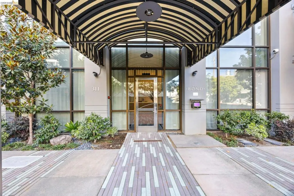 311 2Nd St #714 Oakland, CA 94607