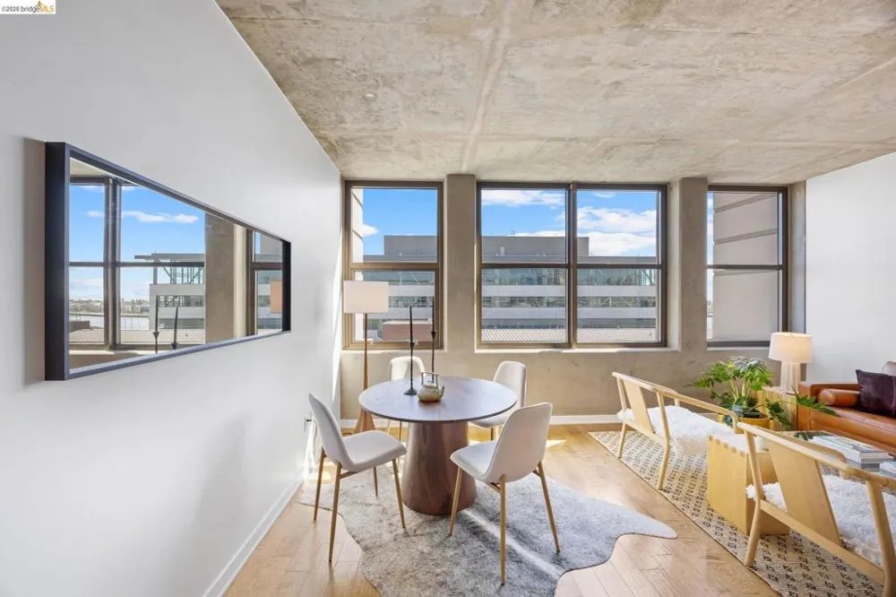 311 2Nd St #714 Oakland, CA 94607