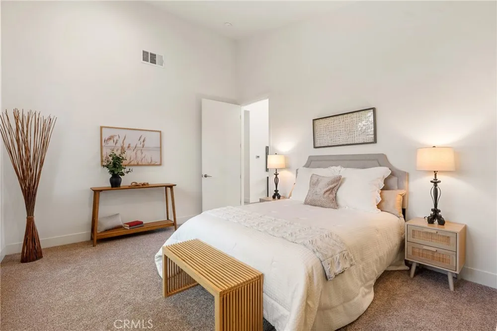 730 Lynn Court Costa Mesa, CA 92627