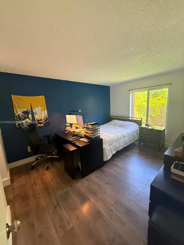 9405 W Flagler St #212D Miami, FL 33174