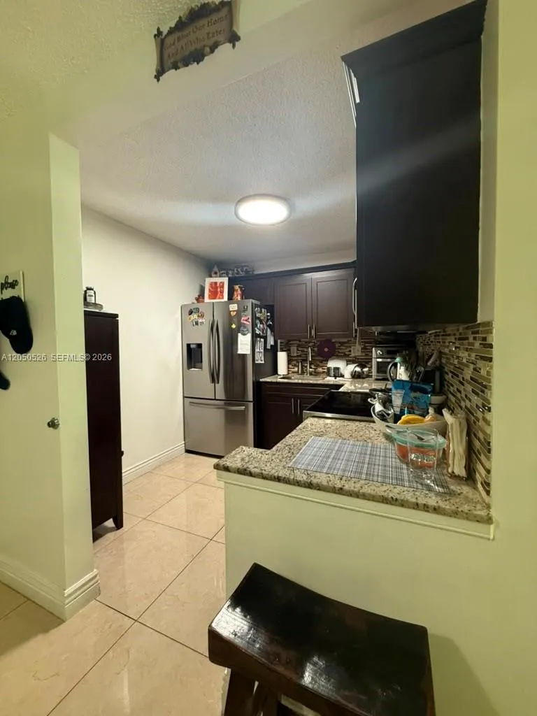 9405 W Flagler St #212D Miami, FL 33174