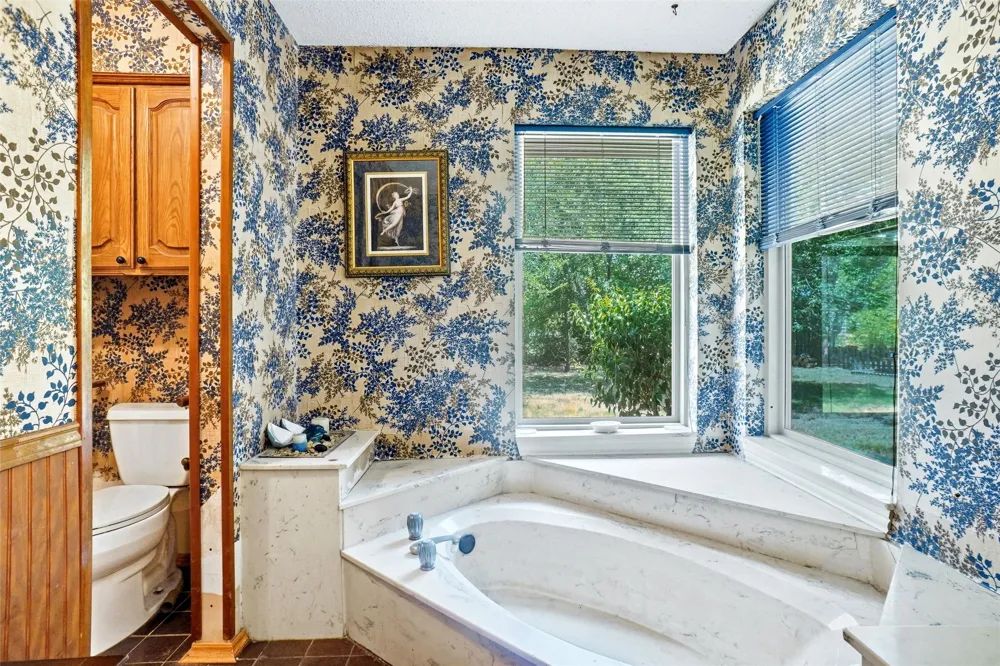 35 Hickory Hills Boulevard Hickory Creek, TX 75065