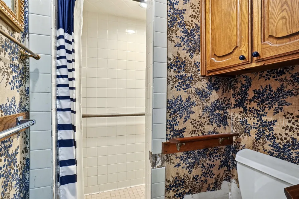 35 Hickory Hills Boulevard Hickory Creek, TX 75065