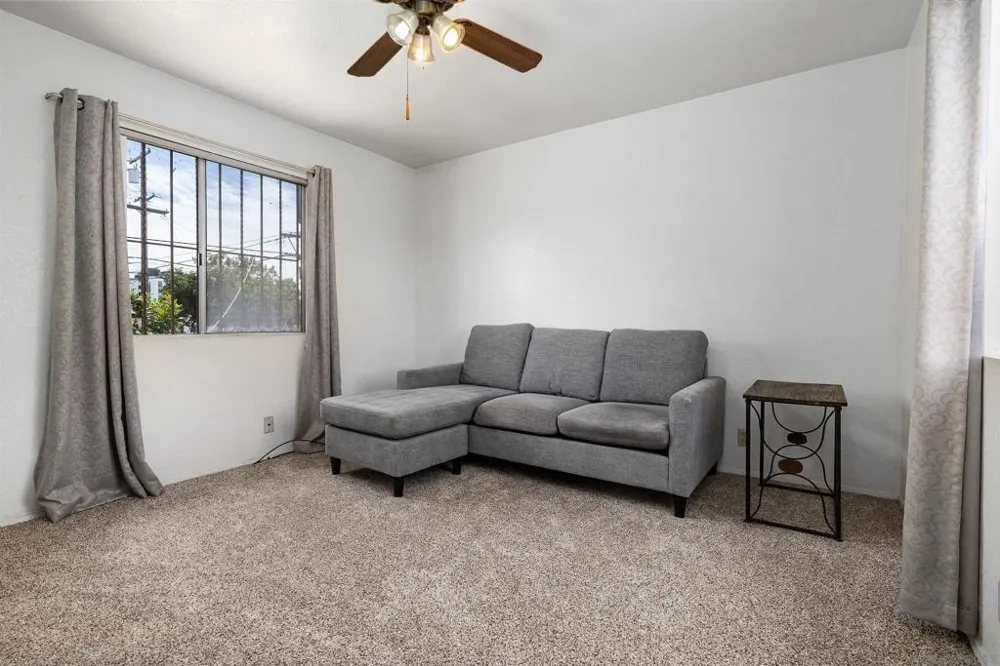 229 E 6th Street National City, CA 91950