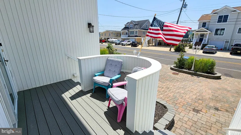 1386 PAUL BOULEVARD Manahawkin, NJ 08050