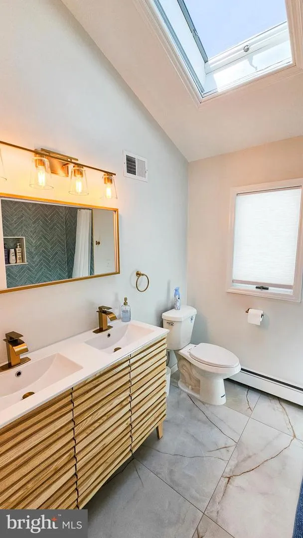 1386 PAUL BOULEVARD Manahawkin, NJ 08050
