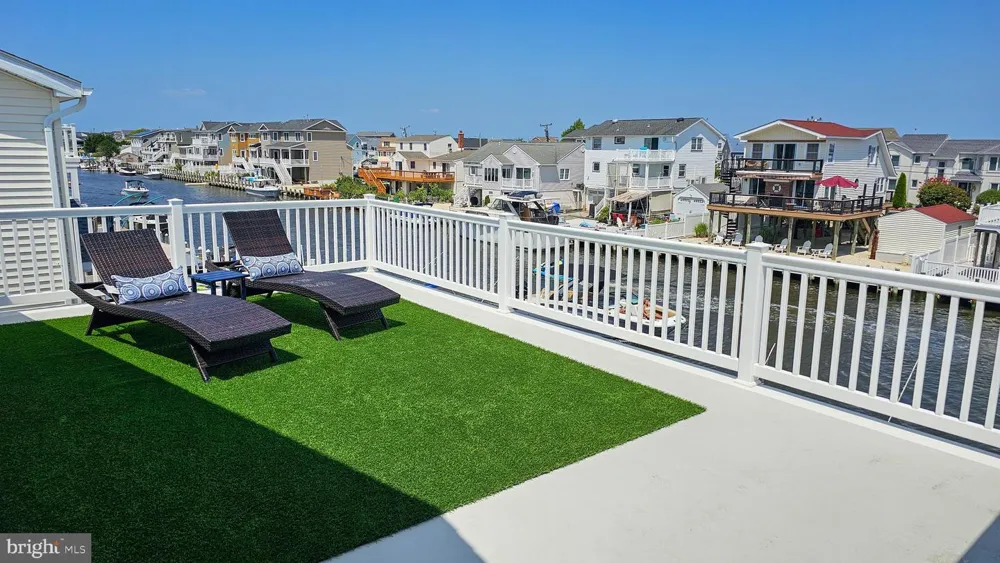 1386 PAUL BOULEVARD Manahawkin, NJ 08050