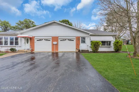 26 Moccasin Drive #B