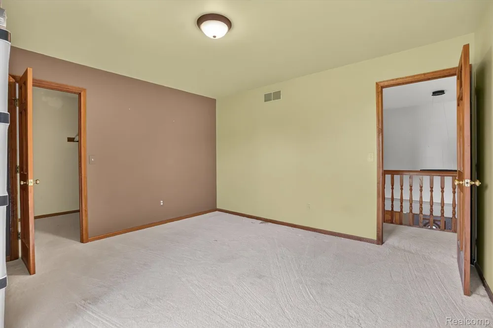 6888 Slawski Drive Handy Township, MI 48836
