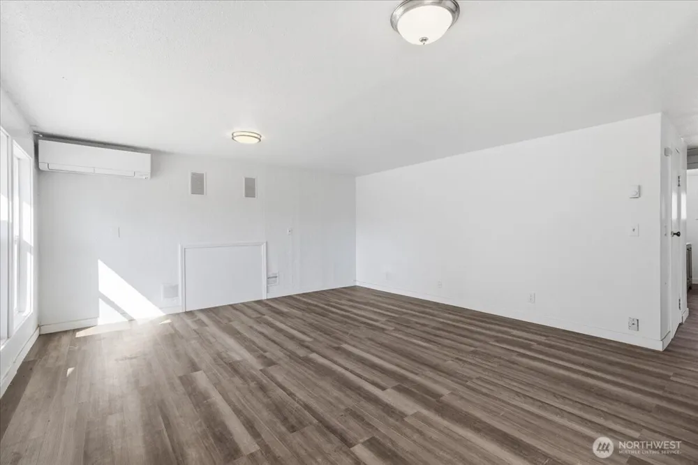 213 W Kelso Avenue Electric City, WA 99123