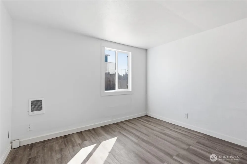 213 W Kelso Avenue Electric City, WA 99123