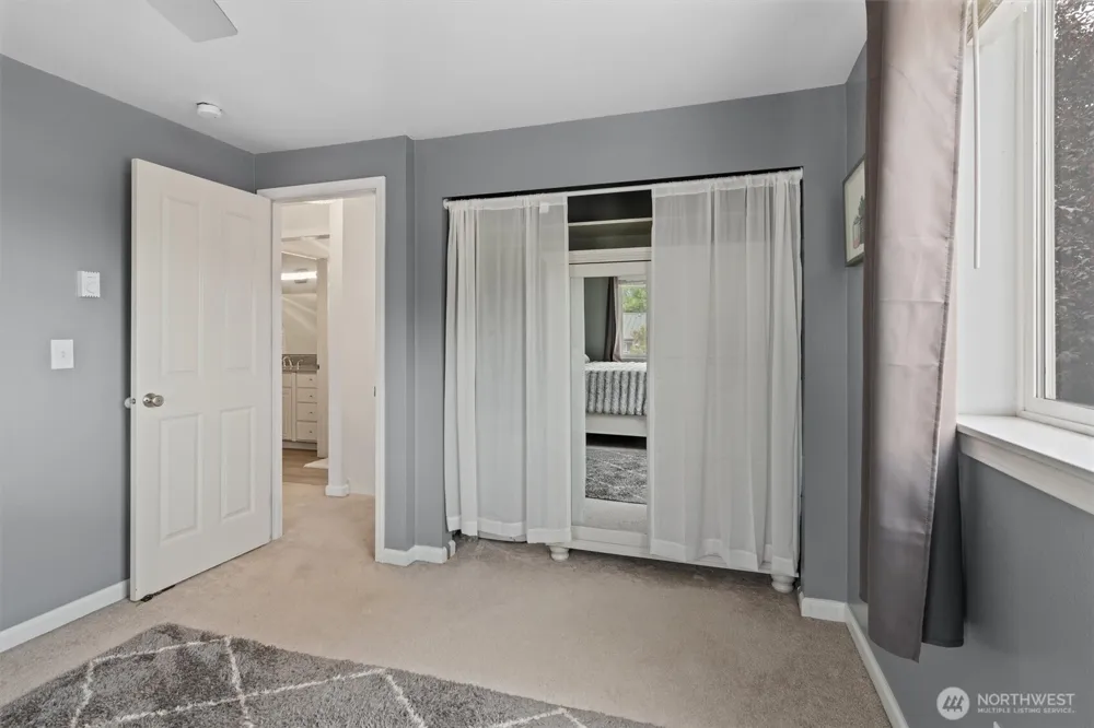 304 29th Street SE #101 Auburn, WA 98002