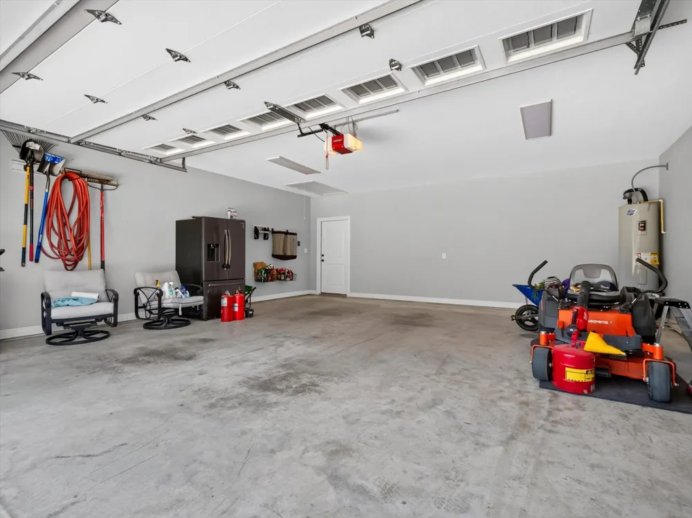902 Main Street Tioga, TX 76271