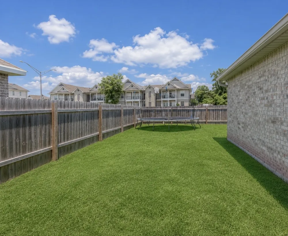1544 Riverview Lane Shreveport, LA 71104