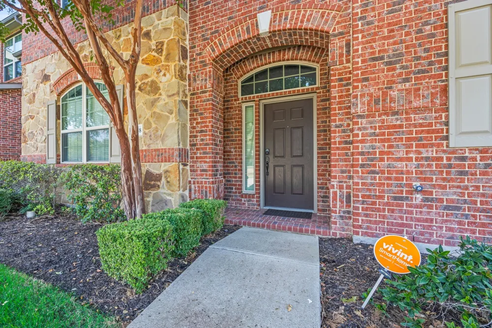 1938 Loma Alta Drive Irving, TX 75063