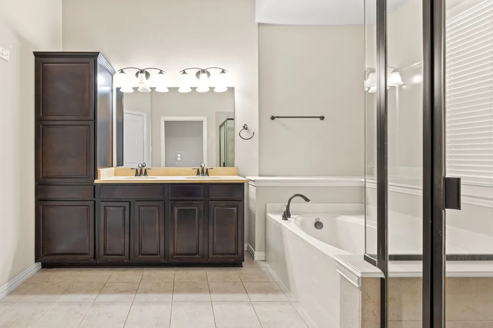 1938 Loma Alta Drive Irving, TX 75063