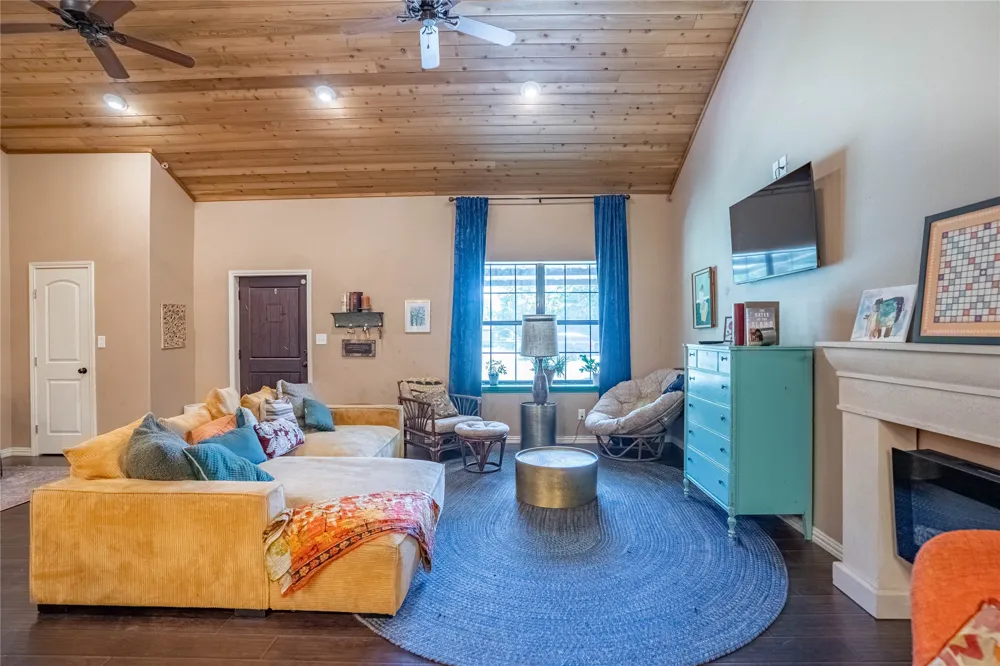 4600 County Road 906 Godley, TX 76044