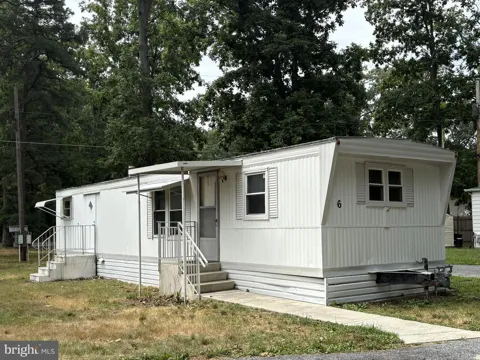 1920 S DELSEA DRIVE #6
