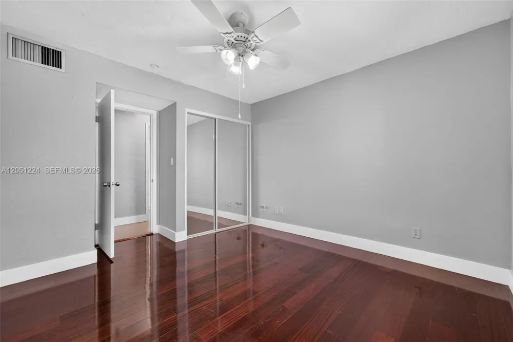 8701 SW 141st St #L6 Palmetto Bay, FL 33176