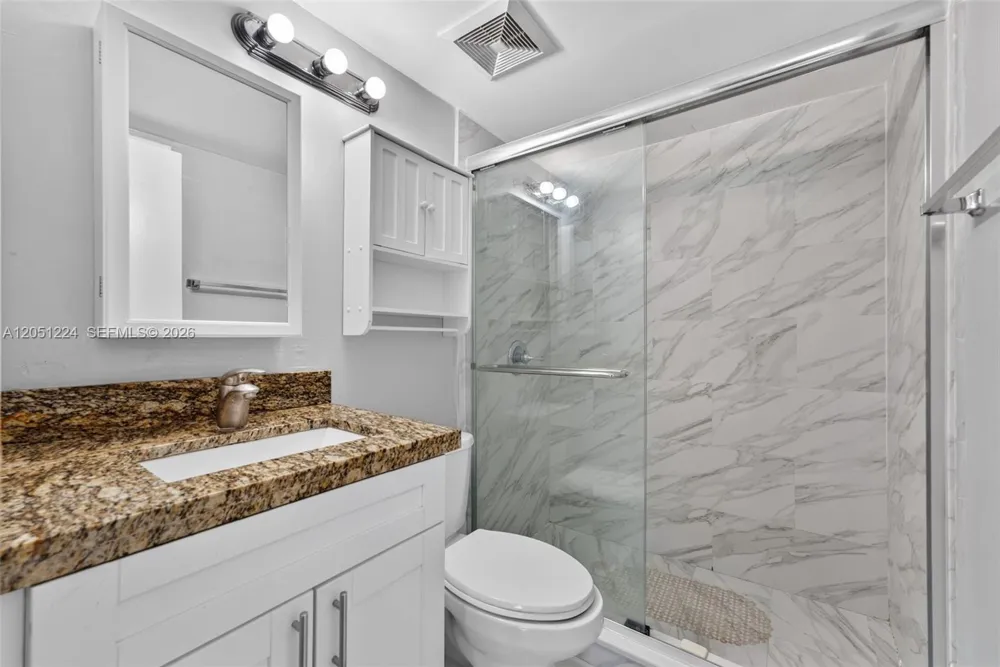 8701 SW 141st St #L6 Palmetto Bay, FL 33176