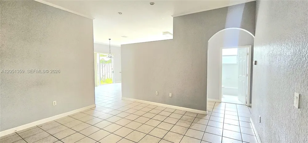 21460 SW 90th Ct Cutler Bay, FL 33189