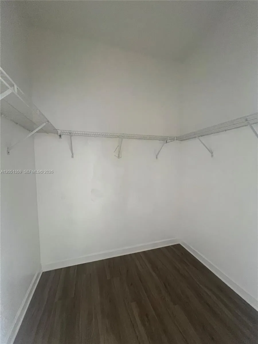 21460 SW 90th Ct Cutler Bay, FL 33189