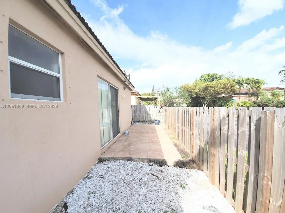 21460 SW 90th Ct Cutler Bay, FL 33189