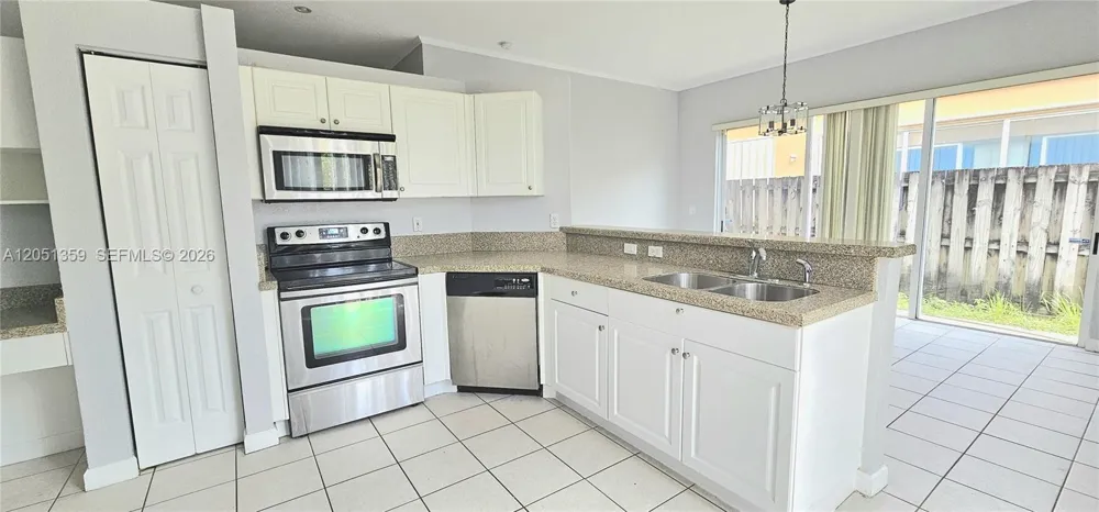 21460 SW 90th Ct Cutler Bay, FL 33189