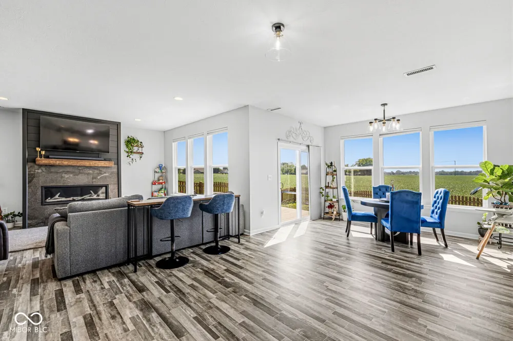2814 Larkspur Drive Lebanon, IN 46052