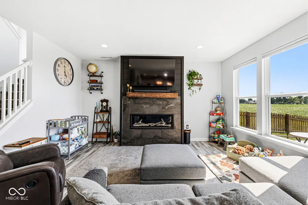 2814 Larkspur Drive Lebanon, IN 46052