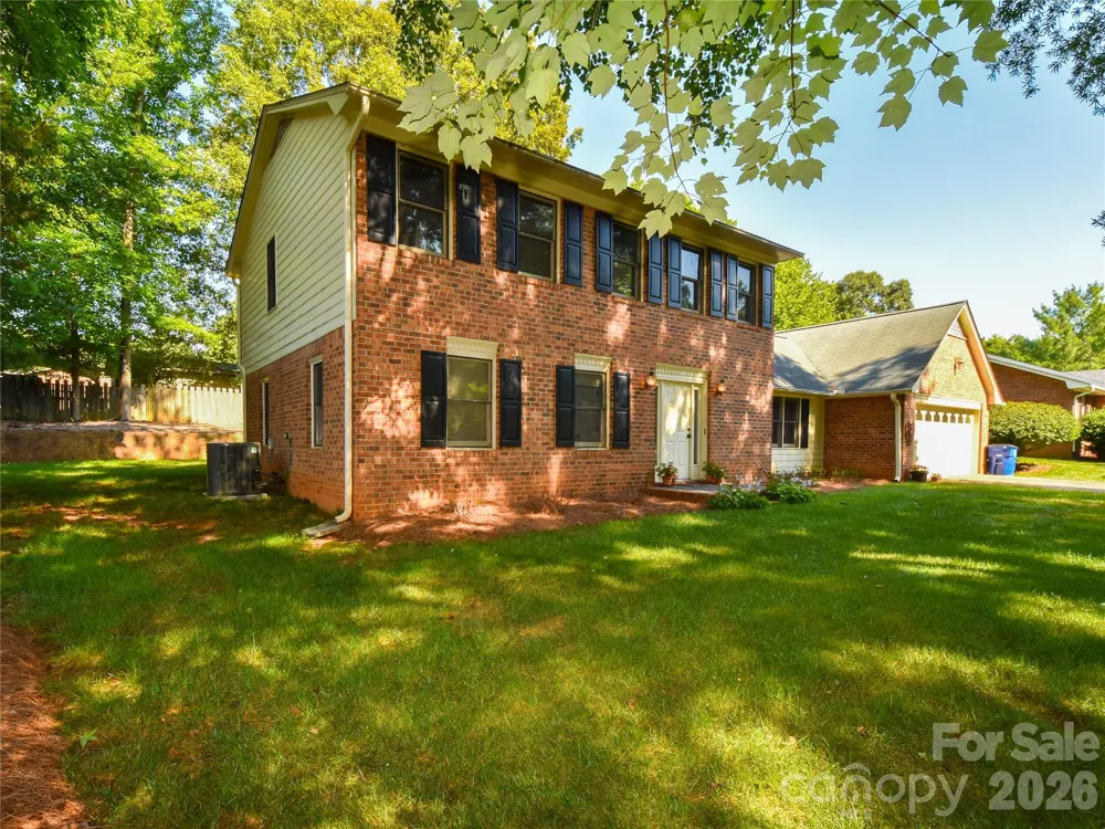 792 Reaford Road Winston Salem, NC 27104